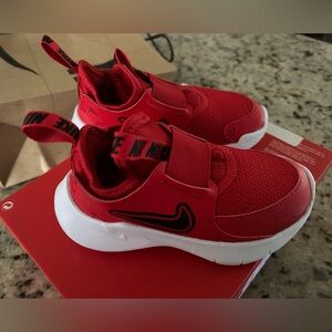Nike Kids Flex Runner sneakers 9c